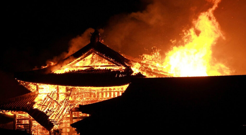 Japan Fire Destroys 170 Buildings in Hours