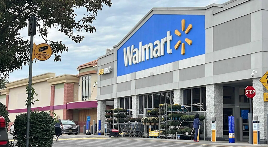 Walmart Invests $350 Million in New U.S. Milk Plant