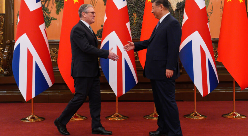 Trump Warns UK: Business Deals With China "Very Dangerous