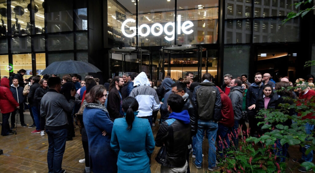 Google Staff Urge Company to Cut Ties With ICE