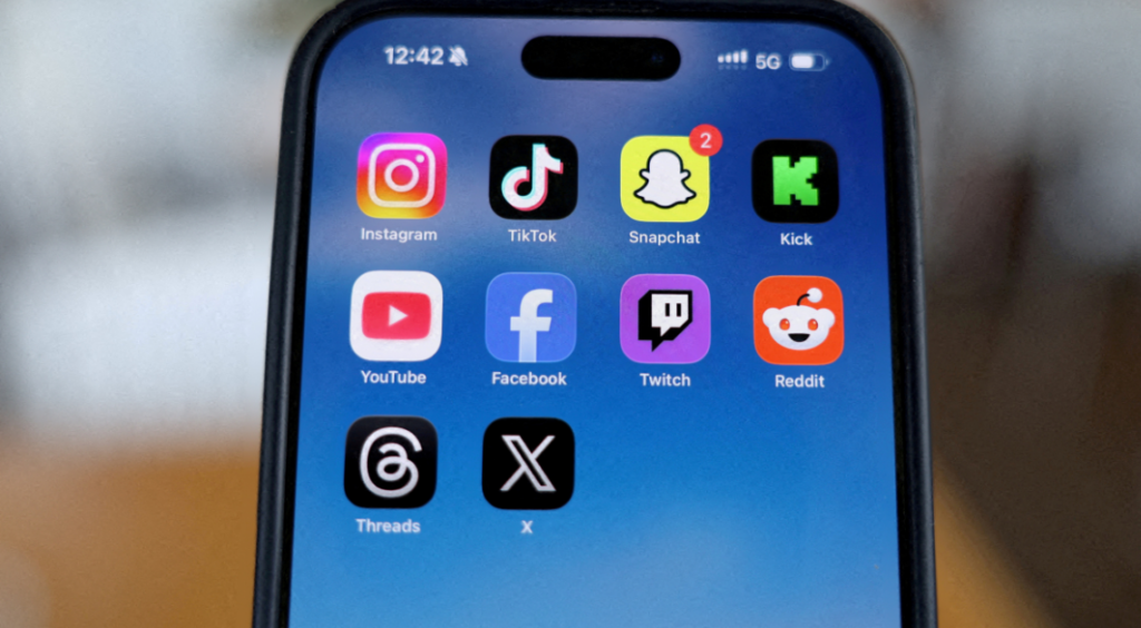 One in five Australian teens still on TikTok, Snapchat after ban