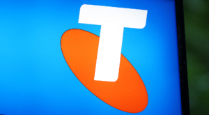 Telstra Reports A$2.4B Annual Profit as CEO Pay Rises after Outage