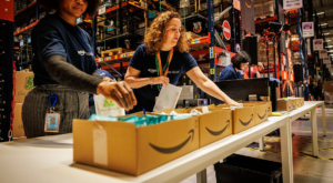 Amazon Raises Minimum US Operations Pay to $20 per Hour